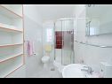 Apartments Ljuba - nice garden: A2(4+1) Plavi, A3(4+1) Ljubicasti, A4(8+1) Okrug Gornji - Island Ciovo  - Apartment - A3(4+1) Ljubicasti: bathroom with toilet