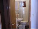 Apartments Dane - 30m from the sea: A1(4+1), A2(4+1), A3(3+2), A4(2+3) Okrug Gornji - Island Ciovo  - Apartment - A3(3+2): bathroom with toilet