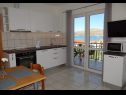 Apartments Mara - 70m from the sea A2(4+1), A3(4+1), A4(2+1), A1(2+1) Okrug Gornji - Island Ciovo  - Apartment - A4(2+1): kitchen and dining room