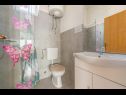 Apartments Branko - 60m from the beach: SA1 (3+1), A2 (4), A3 (4) Okrug Gornji - Island Ciovo  - Apartment - A2 (4): bathroom with toilet