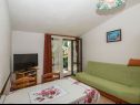 Apartments Dane - 30m from the sea: A1(4+1), A2(4+1), A3(3+2), A4(2+3) Okrug Gornji - Island Ciovo  - Apartment - A2(4+1): living room