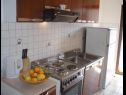 Apartments Biserka - 50 m from beach : A1(2+1), A2(2+1), A3(2+1), A4(6), A5(4), A6(4) Okrug Gornji - Island Ciovo  - Apartment - A4(6): kitchen