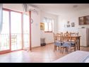 Apartments Brane - 100m from the beach: A1 Ana (4+1), A2 Damira (4+1) Okrug Gornji - Island Ciovo  - Apartment - A2 Damira (4+1): dining room