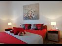 Apartments Milena - beautiful & close to the beach: A1(5) Okrug Gornji - Island Ciovo  - Apartment - A1(5): bedroom