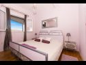 Apartments Duga - beachfront & seaview : A1(4+1), A2(4+1) Okrug Gornji - Island Ciovo  - Apartment - A1(4+1): bedroom