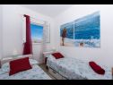 Apartments Duga - beachfront & seaview : A1(4+1), A2(4+1) Okrug Gornji - Island Ciovo  - Apartment - A2(4+1): bedroom