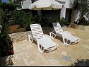 Apartments Naki - terrace & free parking: Studio(2+1), A2(6+1) Slatine - Island Ciovo  - courtyard (house and surroundings)