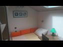 Apartments DavorV - 250 m from sea: A1(4+1) Crikvenica - Riviera Crikvenica  - Apartment - A1(4+1): bedroom