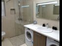 Apartments Mila A1(4) Crikvenica - Riviera Crikvenica  - Apartment - A1(4): bathroom with toilet