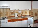 Apartments Horvat SA1(2), B2(4) Crikvenica - Riviera Crikvenica  - Studio apartment - SA1(2): kitchen