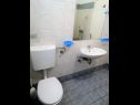 Apartments Ronald A1(4), A2(3) Crikvenica - Riviera Crikvenica  - Apartment - A1(4): bathroom with toilet