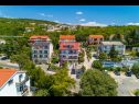 Apartments Colorful - modern Apartments: SA1 zuti(2), A2 ljubicasti(4+2), A3 narancasti(2+1), SA4 crveni(2+1), A5 plavi(4+1), A6 zeleni(2+1), A7 rozi(2+2) Crikvenica - Riviera Crikvenica  - house