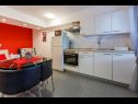 Apartments Colorful - modern Apartments: SA1 zuti(2), A2 ljubicasti(4+2), A3 narancasti(2+1), SA4 crveni(2+1), A5 plavi(4+1), A6 zeleni(2+1), A7 rozi(2+2) Crikvenica - Riviera Crikvenica  - Studio apartment - SA4 crveni(2+1): kitchen and dining room