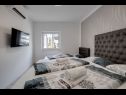 Apartments Miro SA1(2), SA3(2), A2 Maisonette(2+2), A4(6+2), A5(6+2)  Crikvenica - Riviera Crikvenica  - Apartment - A5(6+2) : bedroom