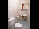 Apartments Olgi - free parking: A1(4), SA2(3), SA3(3), A4(5) Crikvenica - Riviera Crikvenica  - Studio apartment - SA3(3): bathroom with toilet