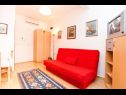 Apartments Miro - 300 m from sea: A1 Plavi(2+2), A2 Crveni(2+2), A3 Zeleni(2+2) Jadranovo - Riviera Crikvenica  - Apartment - A2 Crveni(2+2): living room