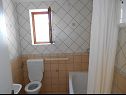Apartments Kate - free private parking: A1(6), A2(3+1)Kada, A3(3+1)Tus Novi Vinodolski - Riviera Crikvenica  - Apartment - A2(3+1)Kada: bathroom with toilet