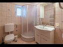 Apartments Tomica - open pool: A1 veliki(4+2), A2 mali(2+1), A3 dvosobni(5+1), A5 donji(2+3), A4 dvoetažni(4+3) Novi Vinodolski - Riviera Crikvenica  - Apartment - A2 mali(2+1): bathroom with toilet