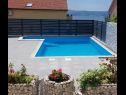 Apartments Radmi A1(4) - veliki, A2(4) - mali Novi Vinodolski - Riviera Crikvenica  - swimming pool
