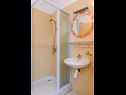 Apartments Ljuba - in center & close to the beach: A1(2+2), A2(2+2), A3(2+2), A4(2+2) Duba - Riviera Dubrovnik  - Apartment - A2(2+2): bathroom with toilet
