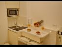 Apartments Nada - old town: A1(2), A2(2) Dubrovnik - Riviera Dubrovnik  - Apartment - A1(2): kitchen and dining room