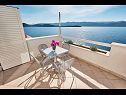 Apartments Sea front - free parking A1(2+2), A2(2+2), A3(4+1), A4(2), A5(2) Klek - Riviera Dubrovnik  - Apartment - A1(2+2): terrace