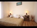 Apartments and rooms Nikola1 - free parking SA1(2+2), A5(3+1), A6(4), A8(5), R4(2), R7(2+1) Mlini - Riviera Dubrovnik  - Studio apartment - SA1(2+2): bedroom