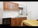 Apartments Zvone - at the water front: A2(4), A1(2+2) Veli Rat - Island Dugi otok  - Apartment - A2(4): kitchen