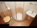 Apartments Zvone - at the water front: A2(4), A1(2+2) Veli Rat - Island Dugi otok  - Apartment - A2(4): bathroom with toilet