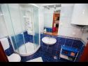 Apartments Barca - 150m from city center: SA1(2), A2(2+2) Hvar - Island Hvar  - Studio apartment - SA1(2): bathroom with toilet