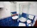 Apartments Barca - 150m from city center: SA1(2), A2(2+2) Hvar - Island Hvar  - Apartment - A2(2+2): bathroom with toilet