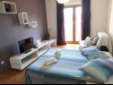 Apartments Dioniza - 150 m from beach: A1(2+2), A2(3), A3(2+2) Jelsa - Island Hvar  - Apartment - A3(2+2): living room
