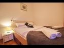 Apartments Neno - 50 m from center: Ana(2+1), A2(6+2) Jelsa - Island Hvar  - Apartment - Ana(2+1): bedroom
