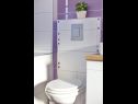 Apartments Neno - 50 m from center: Ana(2+1), A2(6+2) Jelsa - Island Hvar  - Apartment - A2(6+2): bathroom with toilet