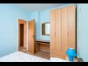 Apartments Gold - 300 m from beach: A1(2), A2(3+1) Stari Grad - Island Hvar  - Apartment - A2(3+1): bedroom