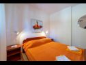 Apartments Perka - peaceful and quiet: A2(2+2) Vrboska - Island Hvar  - Apartment - A2(2+2): bedroom