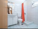 Apartments Josi - 200 m from sea: SA1(2), SA2(2), SA3(2), A5(4), SA6(2), A7(4) Vrboska - Island Hvar  - Apartment - A7(4): bathroom with toilet