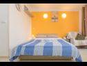 Apartments Orange - garden terrace : SA1(2+1) Banjole - Istria  - Studio apartment - SA1(2+1): bedroom