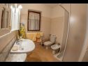 Apartments Mondina - sea view and garden : A1(4), A2(3+1), SA3(2+2) Banjole - Istria  - Studio apartment - SA3(2+2): bathroom with toilet