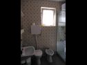 Apartments Ljilja - nice garden: A1(4+2) Fazana - Istria  - Apartment - A1(4+2): bathroom with toilet