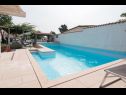  Nada - with private pool: SA1(2), SA2(2), A3(4) Fazana - Istria  - swimming pool