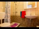  Nada - with private pool: SA1(2), SA2(2), A3(4) Fazana - Istria  - Apartment - A3(4): bathroom with toilet