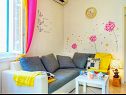 Apartments Rajka - 20 m from beach: Rajka(4) Koromacno - Istria  - Apartment - Rajka(4): living room