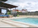 Apartments Robert A1(4+2) Liznjan - Istria  - swimming pool