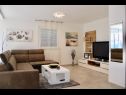 Apartments Robert A1(4+2) Liznjan - Istria  - Apartment - A1(4+2): living room