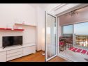 Apartments Robi 1 - sea view: A1 sea view(4+1) Liznjan - Istria  - Apartment - A1 sea view(4+1): living room