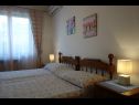 Apartments Anka A1(2+2), A2(2+2), SA3(2) Medulin - Istria  - Apartment - A1(2+2): bedroom