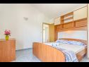 Apartments Marin A1(4), A2(2), A3(4), A4(4), A5(4), A6(4) Medulin - Istria  - Apartment - A6(4): bedroom