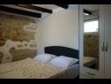 Apartments Drago A1(3+2) Medulin - Istria  - Apartment - A1(3+2): bedroom