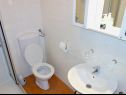 Apartments Jasmina A1(4), A2(2+2), A3(2+2), SA4(2) Medulin - Istria  - Studio apartment - SA4(2): bathroom with toilet